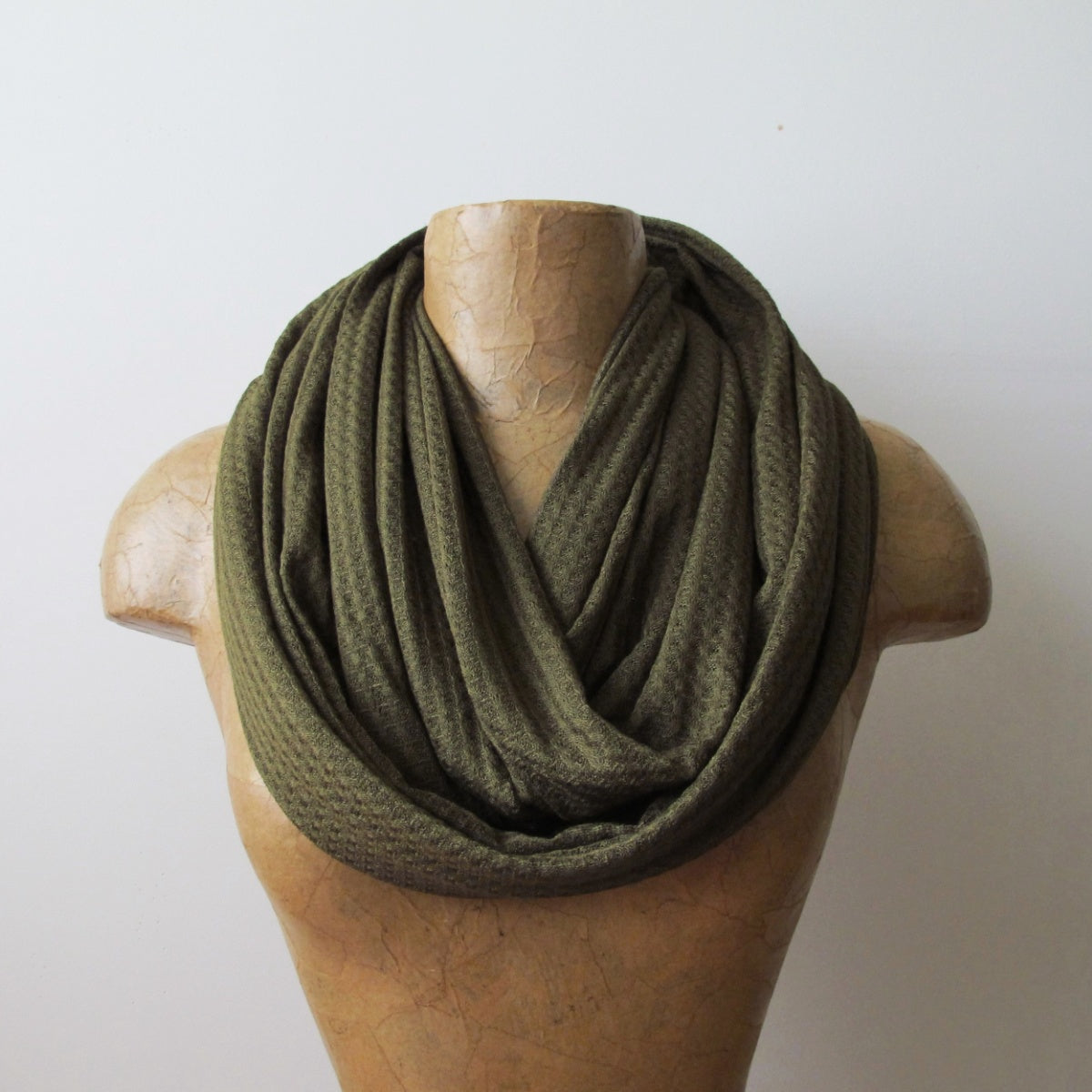 ecoshag olive green waffle knit infinity scarf